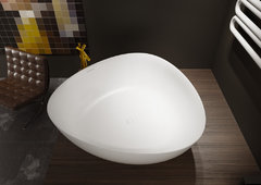 Ванна из искусственного камня Riho Oviedo 160 x 160 см B125001105, белая