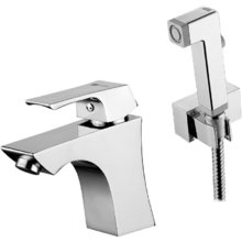 Смеситель Lemark Unit LM4516C для раковины с гигиеническим душем