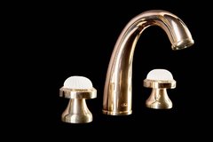 Смеситель Boheme Satine 297-ST для раковины на 3 отверстия, золото