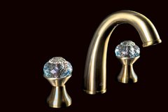 Смеситель Boheme Flora 317-FL для раковины на 3 отверстия, бронза