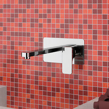 Смеситель Cisal Cubic CU00551021 однорычажный для раковины из стены,излив 200 мм, цвет хром