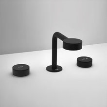 Смеситель Cisal Slim для раковины на 3 отверстия с донным клапаном, цвет черный матовый (SM00102040)