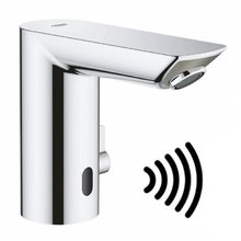 Смеситель Grohe Bau Cosmopolitan E 36451000 для раковины, с инфракрасным управлением, на батарейках