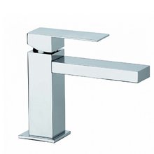 Смеситель Remer Qubika Design QD12 для раковины, без донного клапана, цвет хром