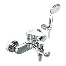 Смеситель Lemark Point LM0314C для ванны и душа с гарнитуром, хром