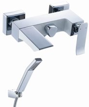 Смеситель Lemark Contest LM5814CW с коротким изливом, хром/белый