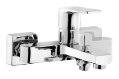 Смеситель Azario Treya AZ-15680501 для ванны, с коротким изливом, хром