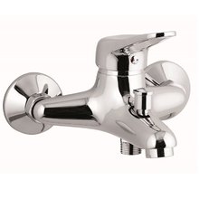 Смеситель Remer Kiss K05 для ванны и душа, цвет хром