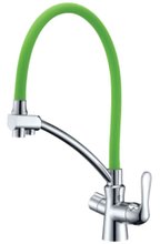 Смеситель Lemark Comfort LM3070C-Green для кухонной мойки, с подключением к фильтру, хром/зеленый