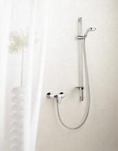 Душевой гарнитур Hansgrohe Croma 100 Vario 27771000, 90 см, корпус хром, лицевая часть белая