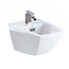 Биде подвесное Toto Jewelhex BT682V1