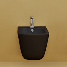 Биде подвесное Kerasan Tribeca 512531 c креплением WB9N, цвет черный матовый