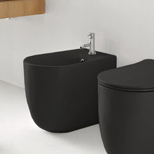 Биде напольное Kerasan Nolita 532031*1 с креплениями WB5N, цвет черный матовый