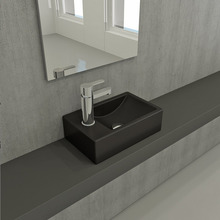 Раковина Bocchi Milano L 1418-004-0126, 37 см, фарфор, цвет черный матовый